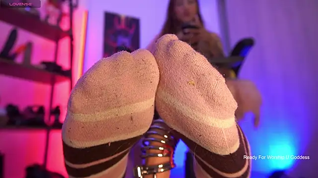 MissKorah online show from May 16, 11:48 pm