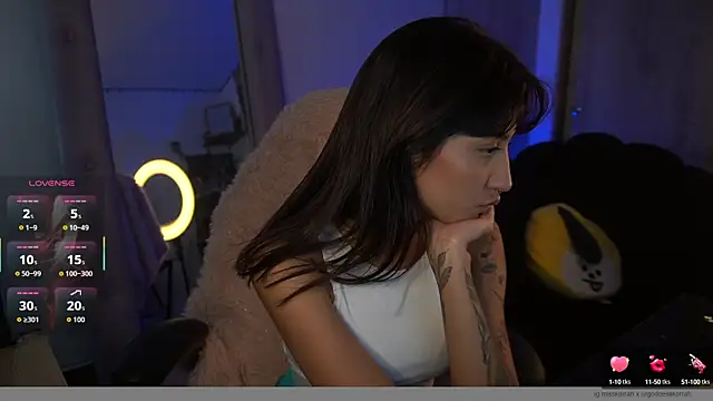 Snapshot of MissKorah chatting on September 26, 9:21 pm MissKorah online show from September 26, 9:21 pm