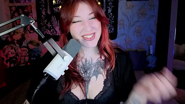 Kimpossible1 online show from March 10, 2:15 am