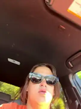 Snapshot of SafeinouterSpace chatting on November 1, 4:34 pm SafeinouterSpace online show from November 1, 4:34 pm