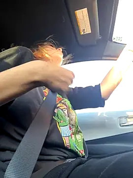 Snapshot of SafeinouterSpace chatting on October 21, 12:00 am SafeinouterSpace online show from October 21, 12:00 am