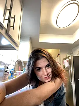 Snapshot of SafeinouterSpace chatting on October 25, 6:52 pm SafeinouterSpace online show from October 25, 6:52 pm