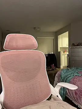 SafeinouterSpace online show from April 15, 3:45 am