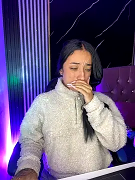 Ady 18 online show from November 24, 10:54 pm