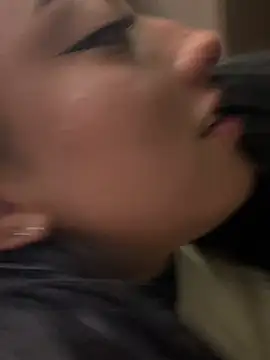 Ady 18 online show from January 10, 6:03 pm