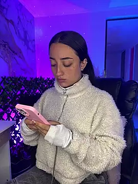 Ady 18 online show from February 18, 8:49 pm