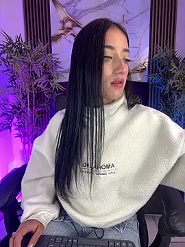 Ady 18 online show from February 7, 7:22 pm