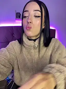 Snapshot of Ady_18 chatting on March 2, 5:20 pm Ady 18 online show from March 2, 5:20 pm