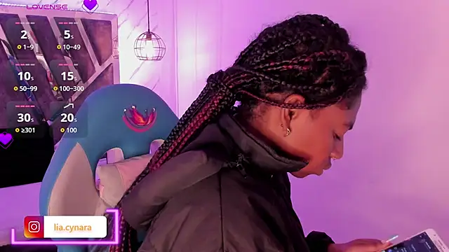 Queen perla  online show from September 25, 12:22 pm