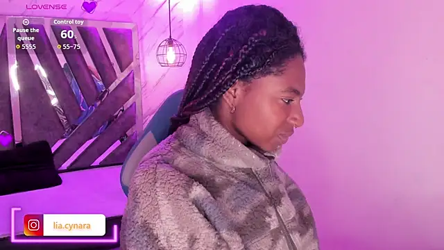 Queen perla  online show from October 5, 1:46 pm