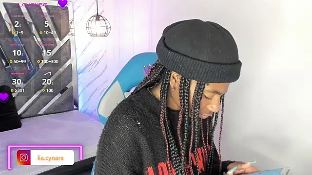 Queen perla  online show from September 17, 1:13 pm