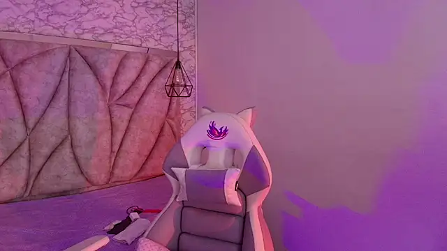 Queen perla  online show from November 28, 12:27 pm