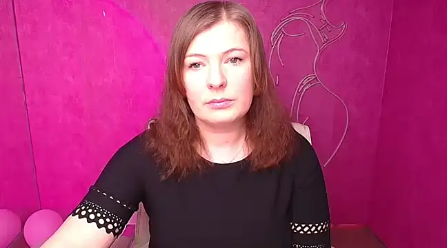 Snapshot of Lissmilf chatting on February 22, 12:40 pm Lissmilf online show from February 22, 12:40 pm