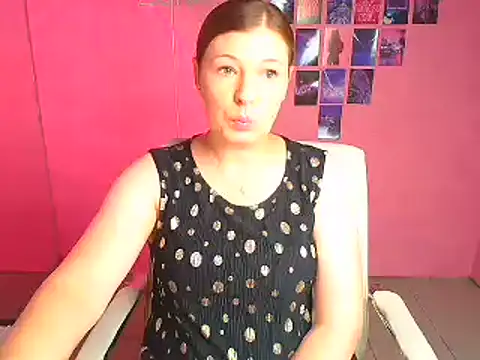 Lissmilf online show from July 18, 12:36 pm