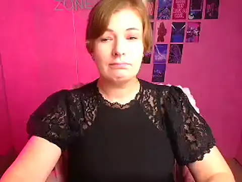 Snapshot of Lissmilf chatting on October 18, 11:45 am Lissmilf online show from October 18, 11:45 am