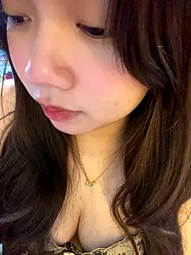 Hotellinh12 online show from November 1, 6:30 am