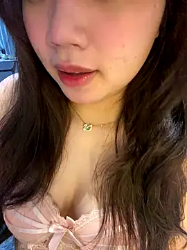 Hotellinh12 online show from November 2, 4:56 pm