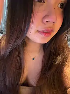 Hotellinh12 online show from June 25, 2:00 pm