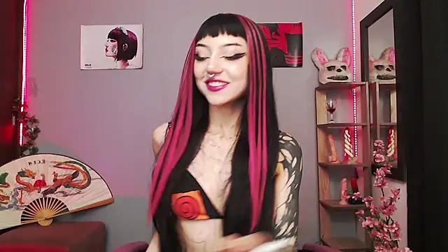 catipetite online show from November 6, 7:01 am