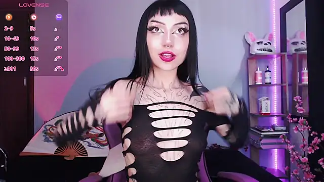 Snapshot of catipetite chatting on February 19, 4:44 pm catipetite online show from February 19, 4:44 pm