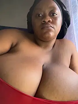 Chubbykarisma27 online show from May 26, 9:40 am