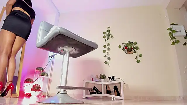 thais dreams online show from October 15, 1:19 pm