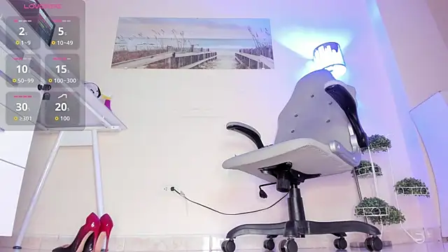 thais dreams online show from March 23, 1:11 pm