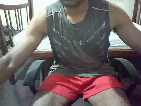 Snapshot of ROCKY_USA_18 chatting on May 11, 5:42 am ROCKY USA 18 online show from May 11, 5:42 am
