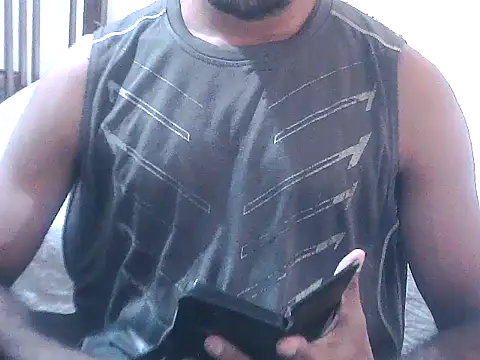 Snapshot of ROCKY_USA_18 chatting on May 21, 6:11 am ROCKY USA 18 online show from May 21, 6:11 am
