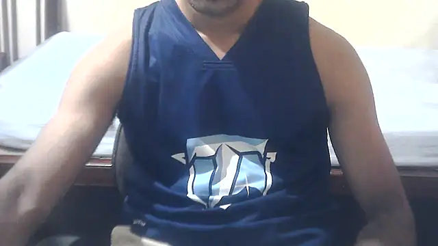 Snapshot of ROCKY_USA_18 chatting on June 22, 8:55 am ROCKY USA 18 online show from June 22, 8:55 am