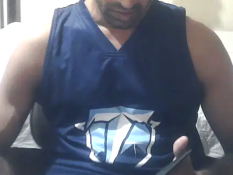 Snapshot of ROCKY_USA_18 chatting on June 2, 2:06 pm ROCKY USA 18 online show from June 2, 2:06 pm