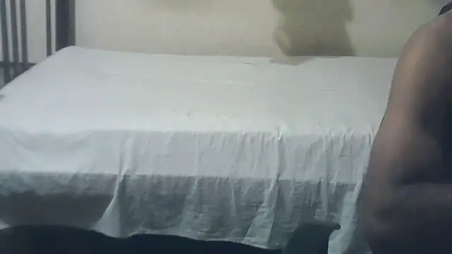 Snapshot of ROCKY_USA_18 chatting on June 1, 1:55 pm ROCKY USA 18 online show from June 1, 1:55 pm