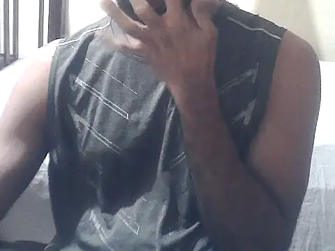Snapshot of ROCKY_USA_18 chatting on May 22, 6:50 pm ROCKY USA 18 online show from May 22, 6:50 pm