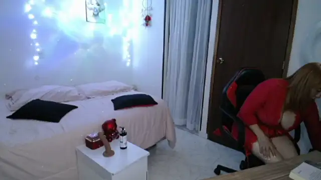 vanessalat online show from February 7, 11:35 pm