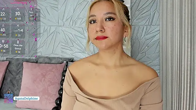 agatadelphine online show from January 14, 1:26 pm