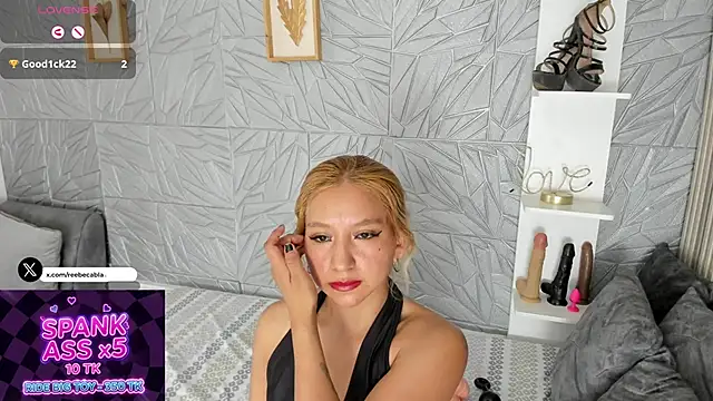 agatadelphine online show from April 8, 1:23 pm