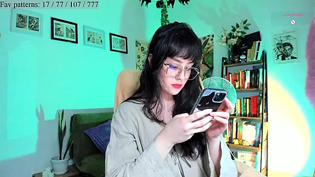 Snapshot of Conlosmichis chatting on November 24, 11:49 pm Conlosmichis online show from November 24, 11:49 pm