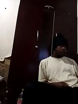 Uncletee112 online show from November 11, 4:35 pm