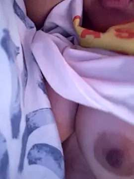 lovelyjhessy online show from February 4, 5:34 pm