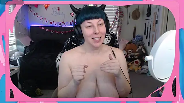 CirqueNoirBlu online show from February 6, 10:50 pm