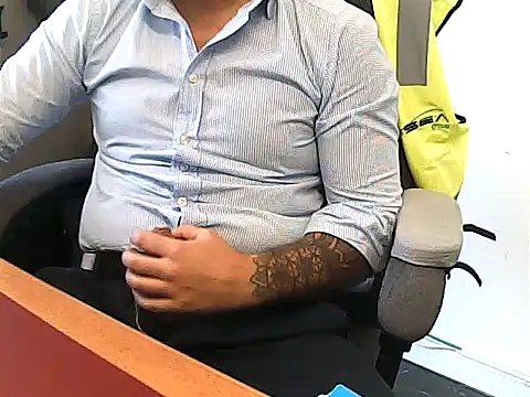 Boysexy98 online show from May 27, 12:01 pm