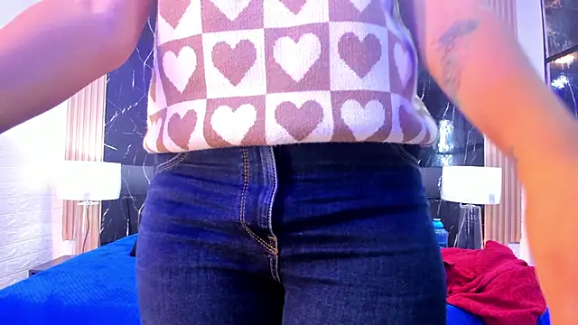 SofiAndNicol online show from October 24, 10:47 am