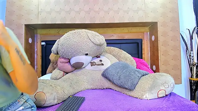 SofiAndNicol online show from November 8, 11:14 am