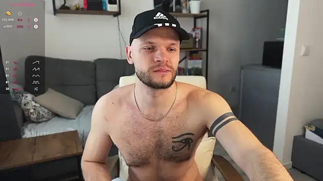 Snapshot of maxx_alexx chatting on March 11, 8:19 am maxx alexx online show from March 11, 8:19 am