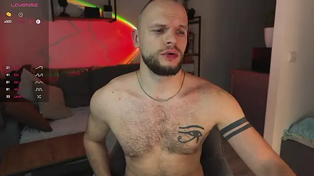 Snapshot of maxx_alexx chatting on December 3, 12:44 pm maxx alexx online show from December 3, 12:44 pm