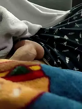 Snapshot of Bemgalado chatting on December 16, 11:50 pm Bemgalado online show from December 16, 11:50 pm