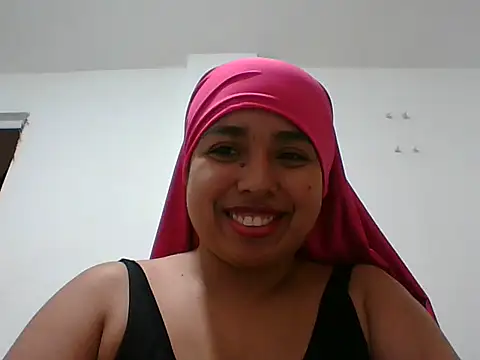 Snapshot of hurrem_had chatting on November 7, 11:26 am hurrem had online show from November 7, 11:26 am