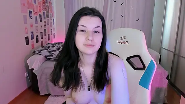 Vanessa Verona online show from March 9, 5:22 am