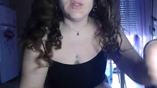 Snapshot of peachgirlmartyna chatting on March 14, 11:12 am peachgirlmartyna online show from March 14, 11:12 am