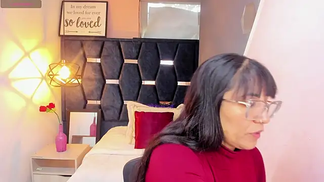 GiaFox  online show from October 23, 1:54 pm